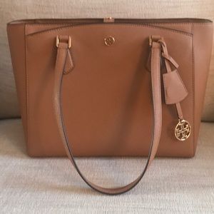 Tory Burch Small Robinson Tote